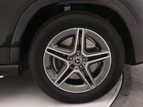 New 2026 Mercedes-Benz GLE 450 4MATIC image 13