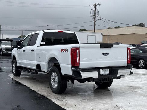 New 2026 Ford F250 XLT w/ FX4 Off-Road Package AWD/4WD image 5