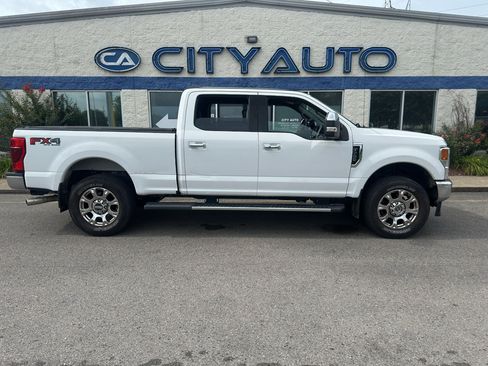 Used 2020 Ford F250 Lariat w/ Lariat Ultimate Package AWD/4WD image 3