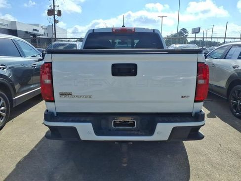 Used 2021 Chevrolet Colorado Z71 AWD/4WD image 4