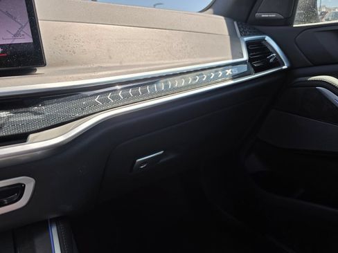 Used 2024 BMW X5 xDrive40i AWD/4WD image 23