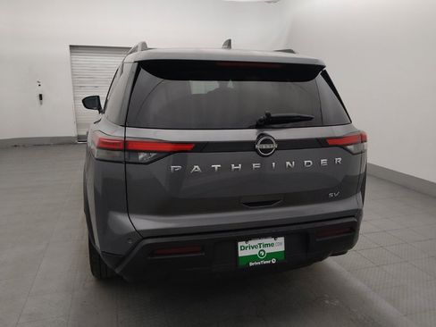 Used 2022 Nissan Pathfinder SV FWD image 6