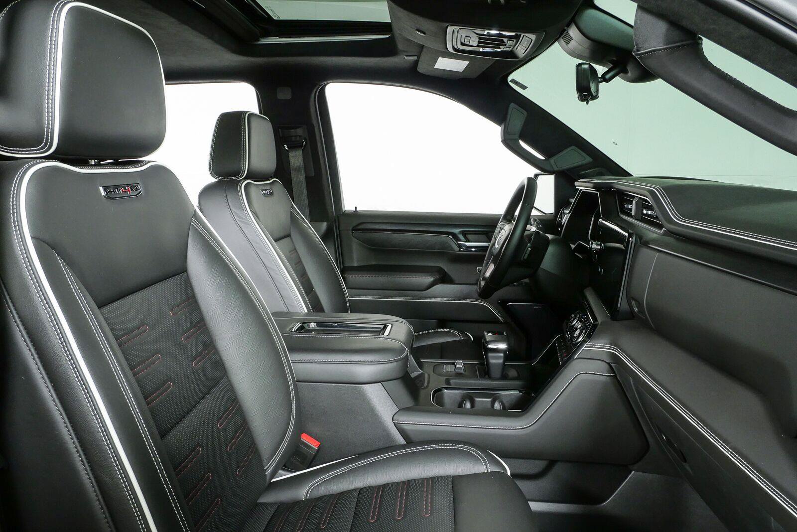 Used 2022 GMC Sierra 1500 AT4X AWD/4WD image 23