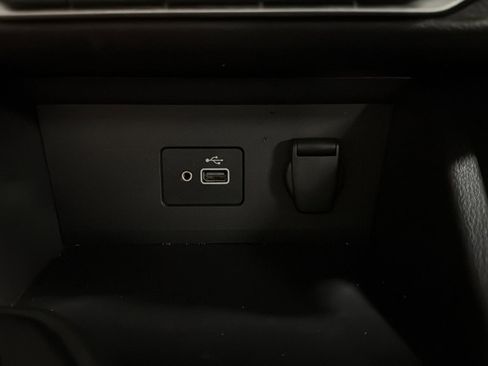 Used 2023 Nissan Sentra S FWD image 28
