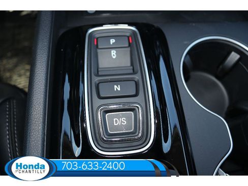 New 2025 Honda Pilot Touring image 19