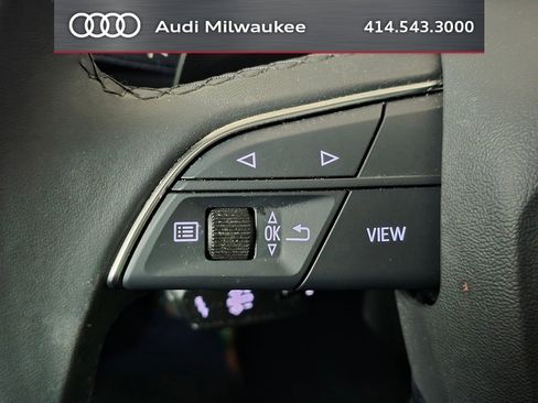 Used 2023 Audi Q5 2.0T Premium w/ Convenience Package AWD/4WD image 29
