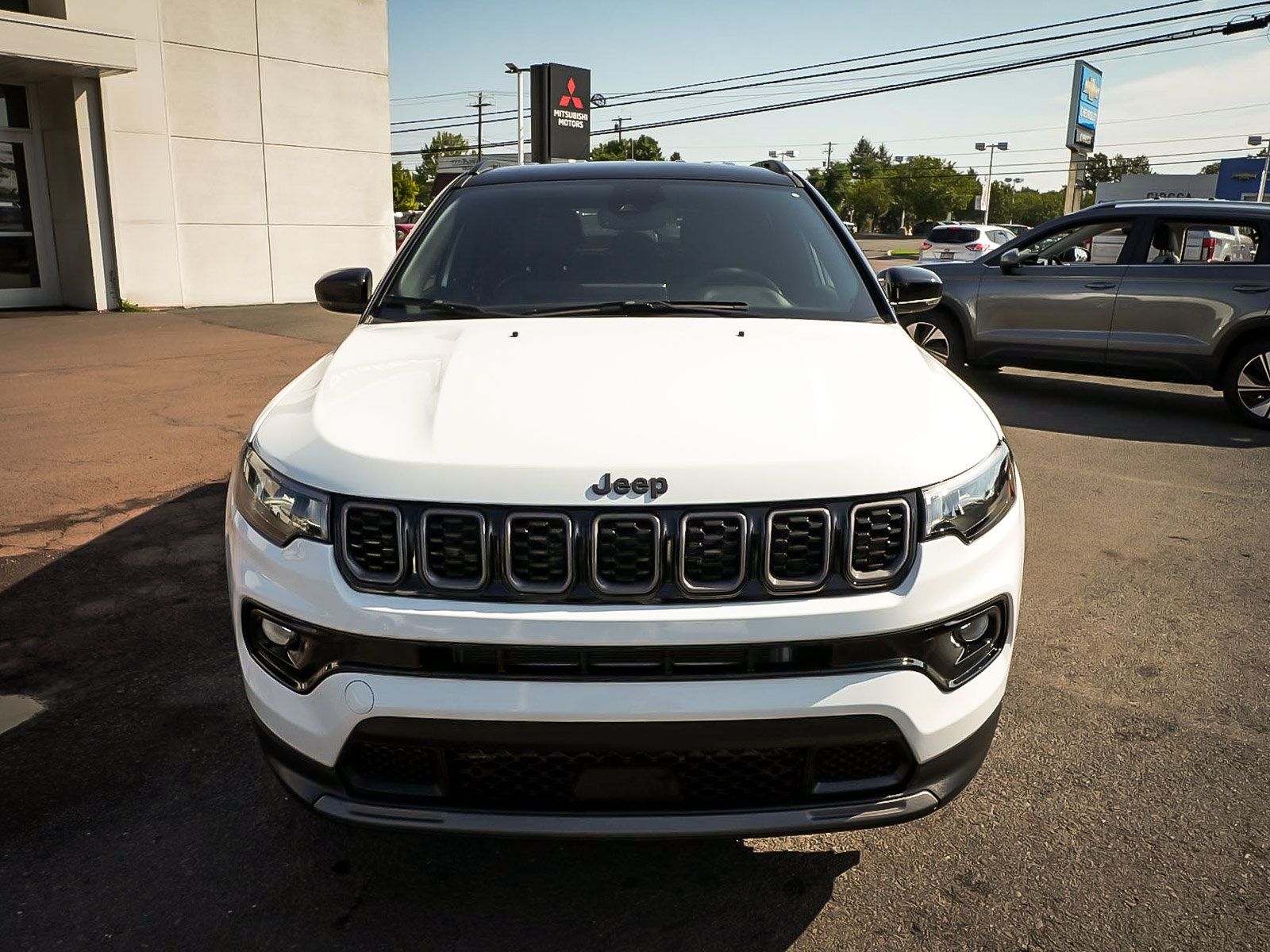Used 2026 Jeep Compass Limited AWD/4WD image 2