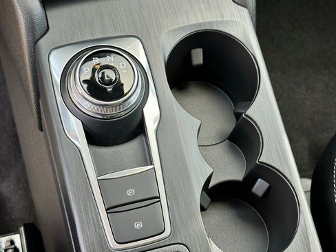 New 2024 Ford Escape SE w/ PHEV Premium Package image 21