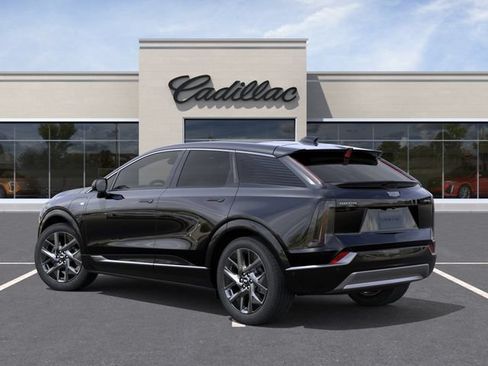 Used 2026 Cadillac Optiq Luxury 1 AWD/4WD image 3