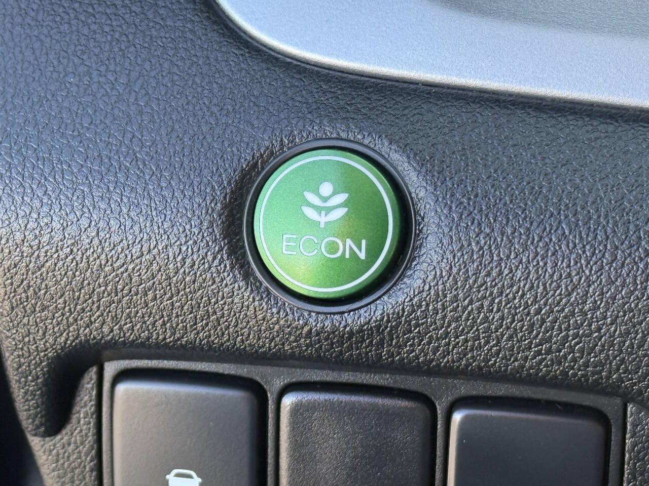 Used 2014 Honda CR-V EX image 10