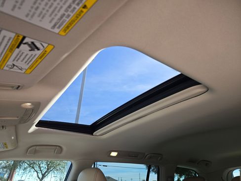 Used 2023 Nissan Armada SL w/ Cargo Package image 10