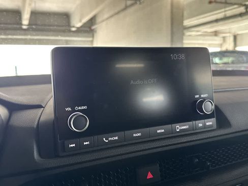 Used 2025 Honda CR-V Sport image 16