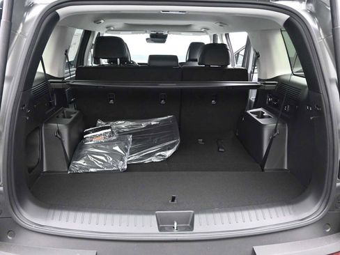 New 2026 Hyundai Santa Fe XRT image 12