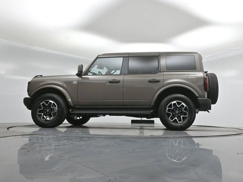 New 2026 Ford Bronco Outer Banks AWD/4WD image 51