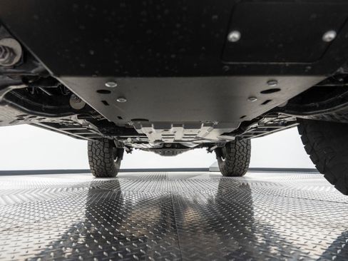 Used 2025 Toyota 4Runner Trailhunter image 34