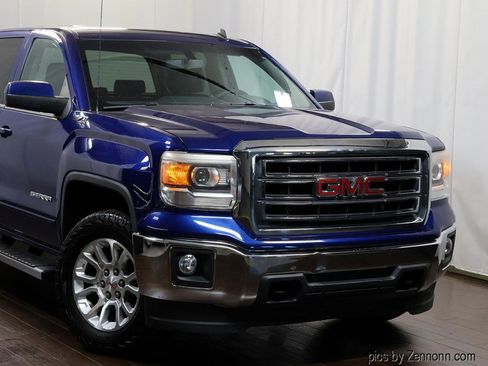 Used 2014 GMC Sierra 1500 SLE w/ SLE Value Package AWD/4WD image 2