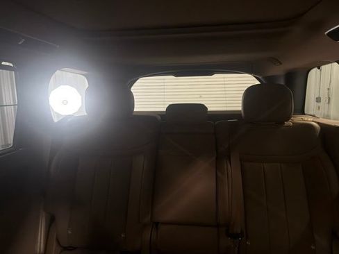 Certified 2025 Land Rover Range Rover SE AWD/4WD image 12