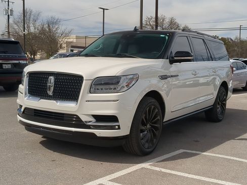 Used 2021 Lincoln Navigator L Black Label w/ Special Edition Package image 7