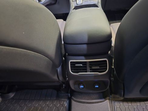 Used 2023 Hyundai Santa Fe SEL w/ Premium Package FWD image 33