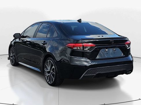 Used 2022 Toyota Corolla XSE FWD image 8