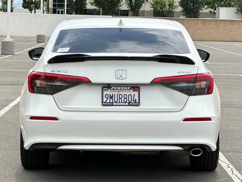 Used 2024 Honda Civic Sport image 5