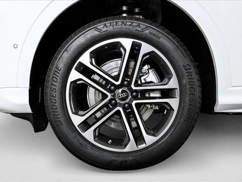 New 2025 Audi Q5 Premium image 7
