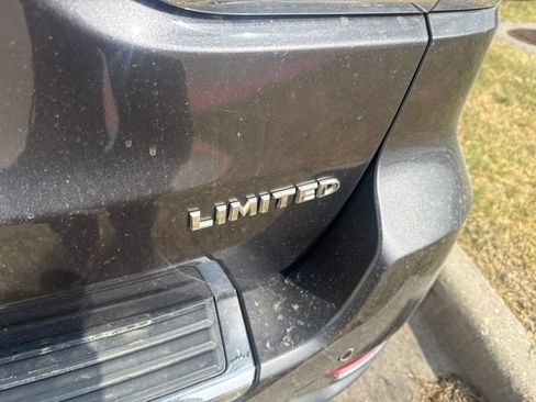 Used 2019 Jeep Grand Cherokee Limited RWD image 4