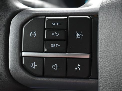 Used 2024 Ford F150 XLT AWD/4WD image 30
