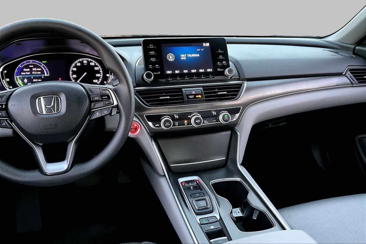 Used 2018 Honda Accord Hybrid image 7