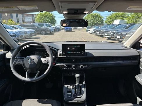 Used 2024 Honda CR-V EX image 11
