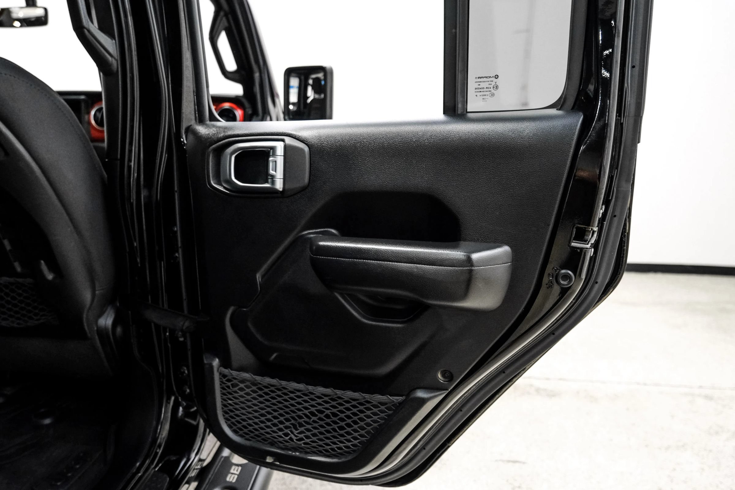 Used 2019 Jeep Wrangler Unlimited Rubicon AWD/4WD image 43