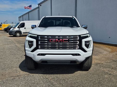Used 2026 GMC Canyon Denali AWD/4WD image 9