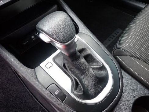 Certified 2021 Kia Forte LXS image 23