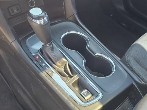Used 2018 Chevrolet Equinox LT w/ Sun & Infotainment Package FWD image 33