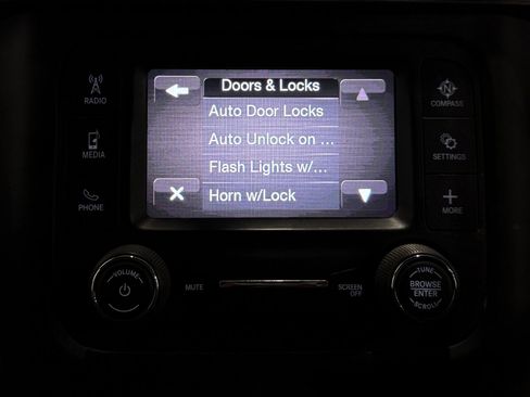 Used 2021 RAM 2500 Tradesman w/ Chrome Appearance Group image 21