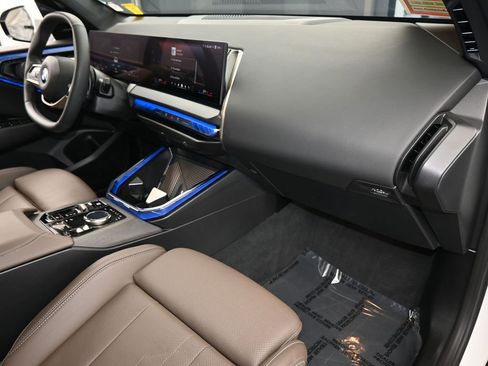 Used 2025 BMW X3 xDrive30i w/ M Sport Package image 49