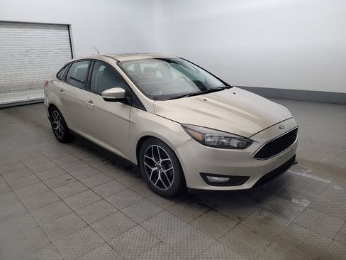 Used 2017 Ford Focus SEL w/ Cold Weather Package image 13