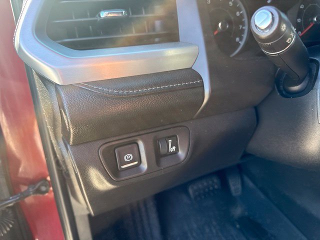 Used 2017 GMC Acadia SLE FWD image 10