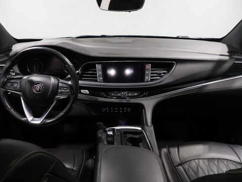 Used 2023 Buick Enclave Avenir w/ Avenir Technology Package image 18