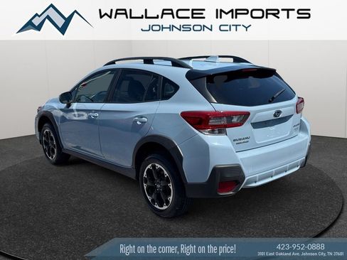 Used 2021 Subaru Crosstrek 2.0i Premium AWD/4WD image 3