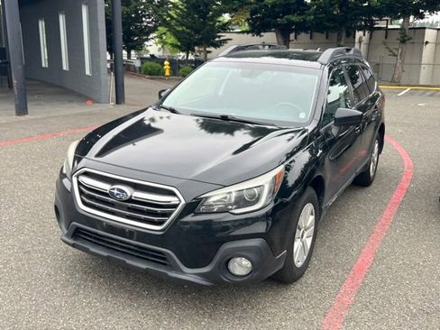 Used 2019 Subaru Outback 2.5i Premium AWD/4WD image 5