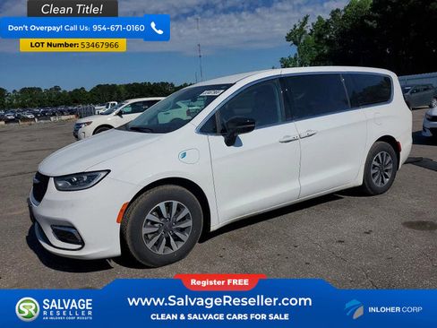 Used 2024 Chrysler Pacifica Limited FWD image 1
