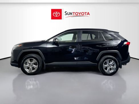 Used 2025 Toyota RAV4 XLE w/ Convenience Package FWD image 7