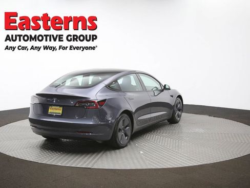 Used 2023 Tesla Model 3 Standard Range image 39