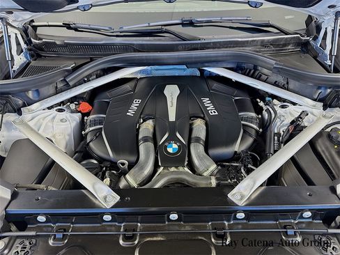 Used 2019 BMW X5 xDrive50i w/ Luxury Seating Package image 32