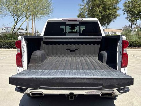 Used 2023 Chevrolet Silverado 1500 LTZ w/ LTZ Convenience Package II AWD/4WD image 10