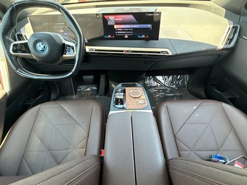 Certified 2023 BMW iX xDrive50 w/ Premium Package AWD/4WD image 19
