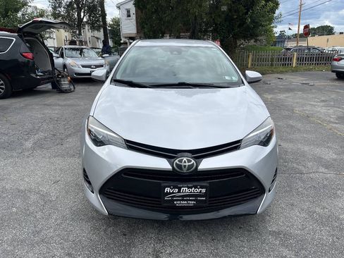 Used 2018 Toyota Corolla LE FWD image 3