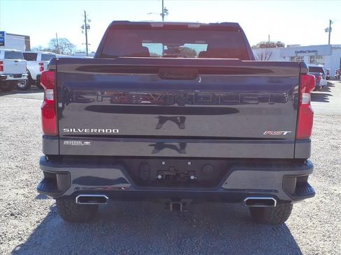 Used 2022 Chevrolet Silverado 1500 RST image 6