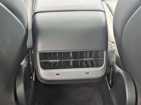 Used 2025 Tesla Model Y Performance AWD/4WD image 15